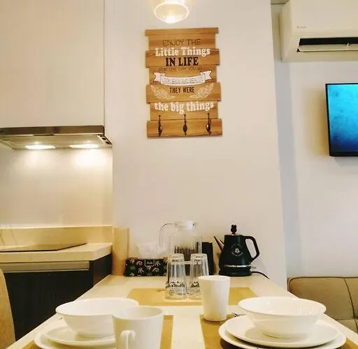 アパート Lara's Cozy @tambuli マクタン